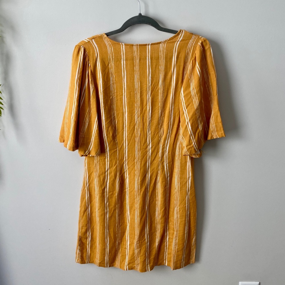 Summer Stripe Dress - Picture 2 of 2